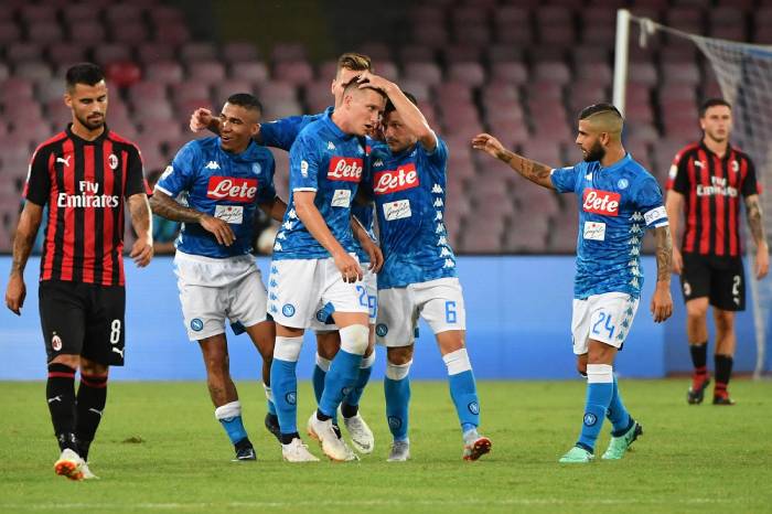 Soi kèo bóng đá AC Milan vs Napoli 20/12/2021 – VĐQG Italia