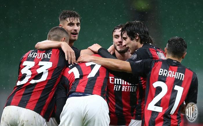 Soi kèo bóng đá AC Milan vs Spezia 18/01/2022 – VĐQG Itaia 