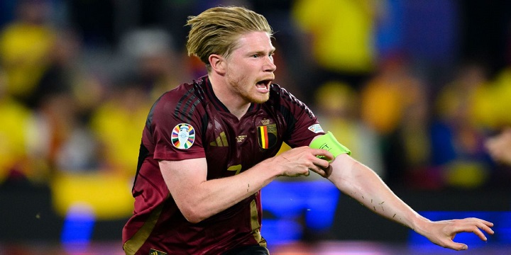 Cầu thủ De Bruyne ghi bàn ấn định chiến thắng 2 - 0 cho Bỉ trước Romania