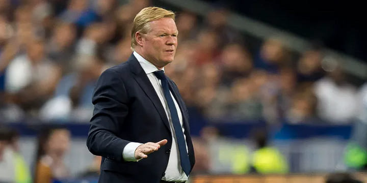 Nếu Koeman không thể giải quyết được những mâu thuẫn nội bộ và lấy lại niềm tin của người hâm mộ, ông có thể sẽ phải đối mặt với nguy cơ bị sa thải.