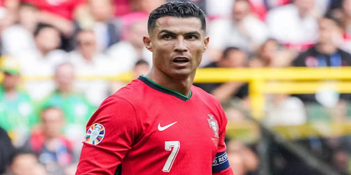 Cầu thủ Mendes tiết lộ có thẻ Ronaldo sẽ đến Inter Miami để kết hợp cùng Messi trong cuối sự nghiệp