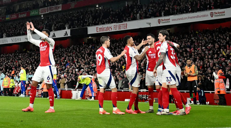 Arsenal thắng 3-0 trước Nottingham và đạt được cột mốc 2000 chiến thắng tại Ngoại Hạng Anh