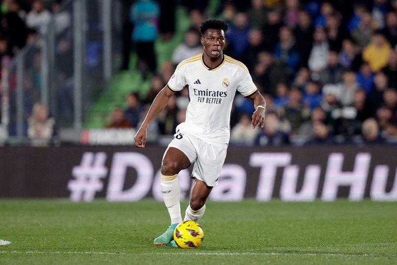 CLB Real Madrid sẵn sàng bán cầu thủ Tchouameni