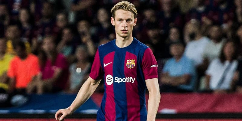 Tương lai của cầu thủ Frenkie de Jong tại Barcelona chưa được xác định