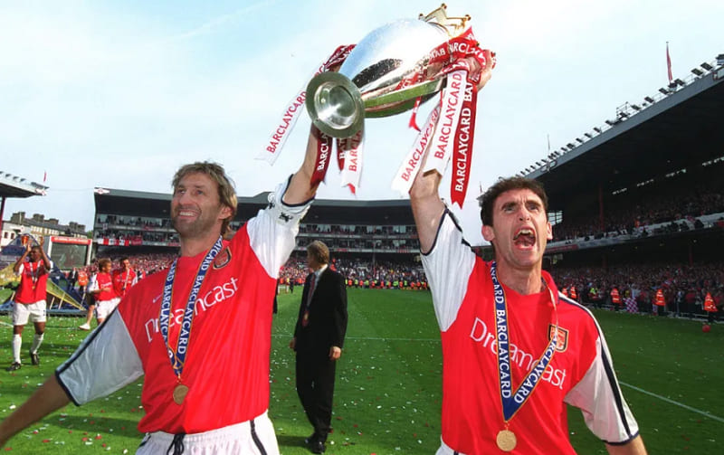 Martin Keown nói về thế hệ vàng bị lãng quên của Arsenal