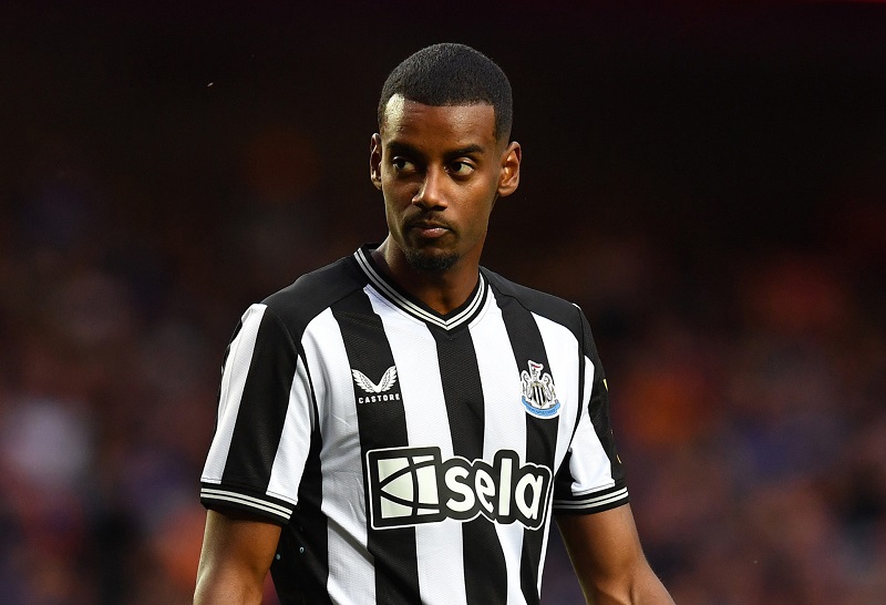 Câu lạc bộ Arsenal đang quyết tâm theo đuổi Alexander Isak
