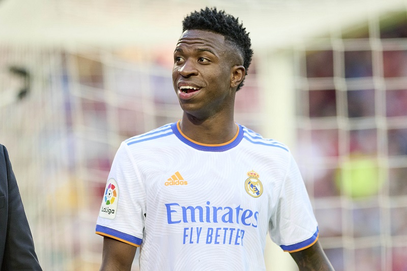 MU sẵn sàng chi 200 triệu euro để chiêu mộ Vinicius Jr