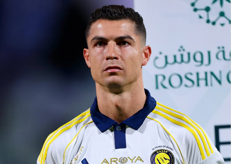 Cristiano Ronaldo hé lộ tương lai có thể rời Al-Nassr