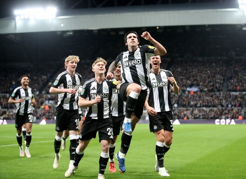 CLB Newcastle United có cơ hội cao bước vào Champions League