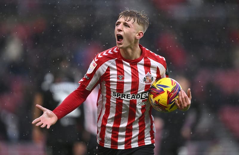 Cầu thủ Tommy Watson của Sunderland đã ghi bàn ngoạn mục ấn định chiến thắng