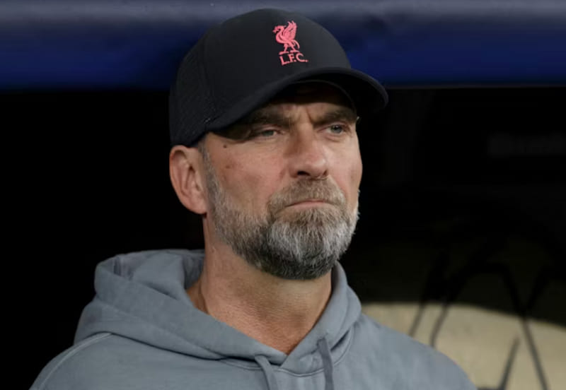 HLV Klopp thất vọng khi thấy CĐV la ó Trent Alexander-Arnold
