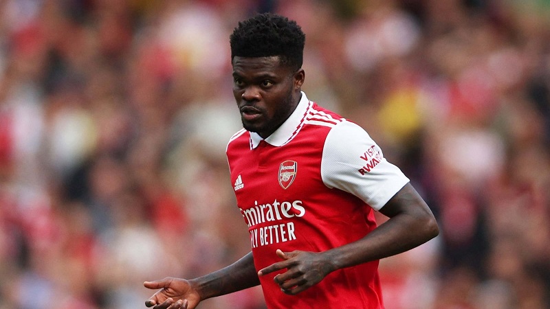 Cầu thủ Thomas Partey có thể đến Barcelona theo dạng chuyển nhượng tự do
