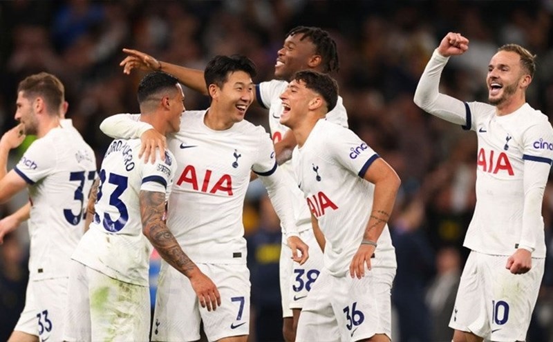 Tottenham đã sa sút tại Ngoại Hạng Anh nhưng vô địch tại Europa League